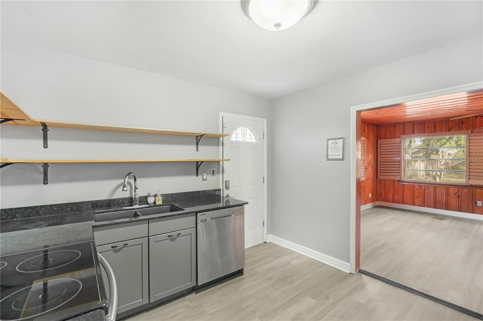 IDLEWILD ON THE HILLSBOROUGH - Residential Lease