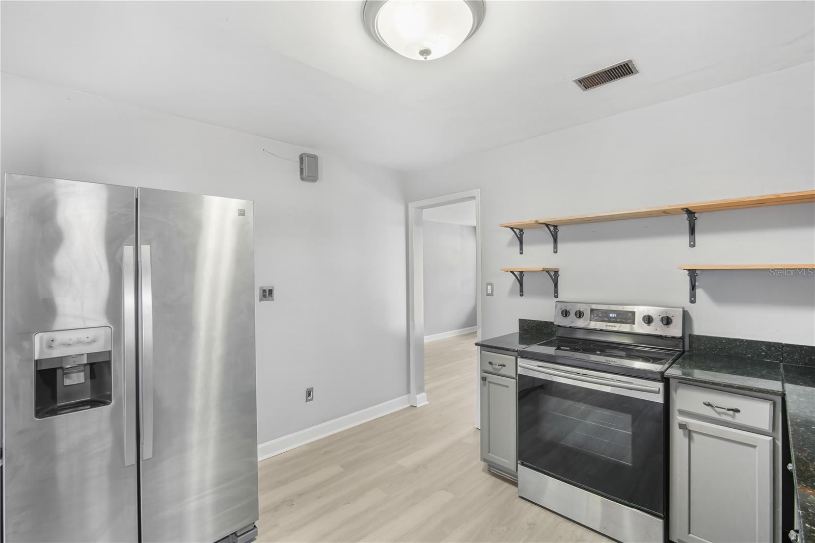 IDLEWILD ON THE HILLSBOROUGH - Residential Lease