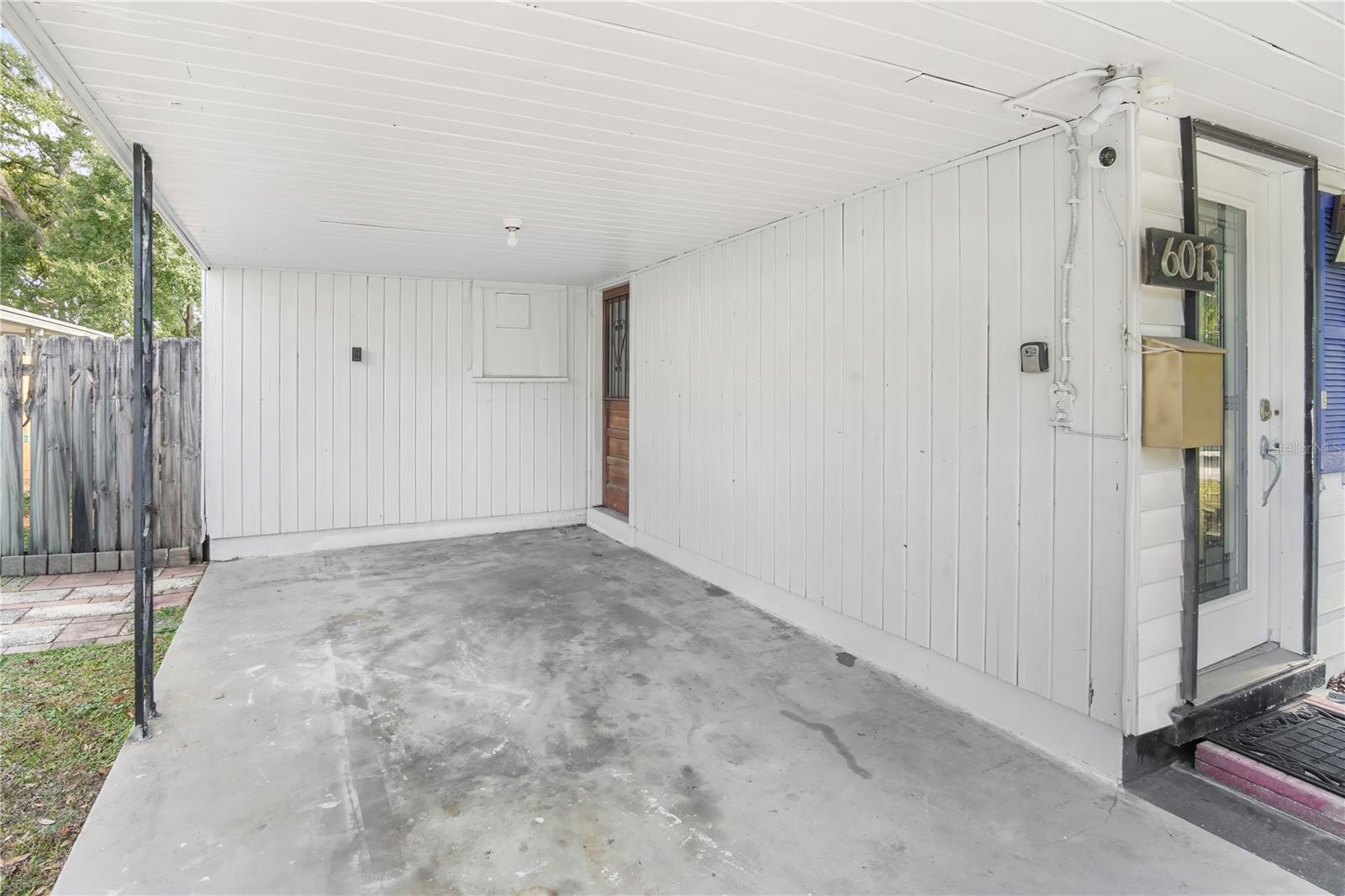 IDLEWILD ON THE HILLSBOROUGH - Residential Lease