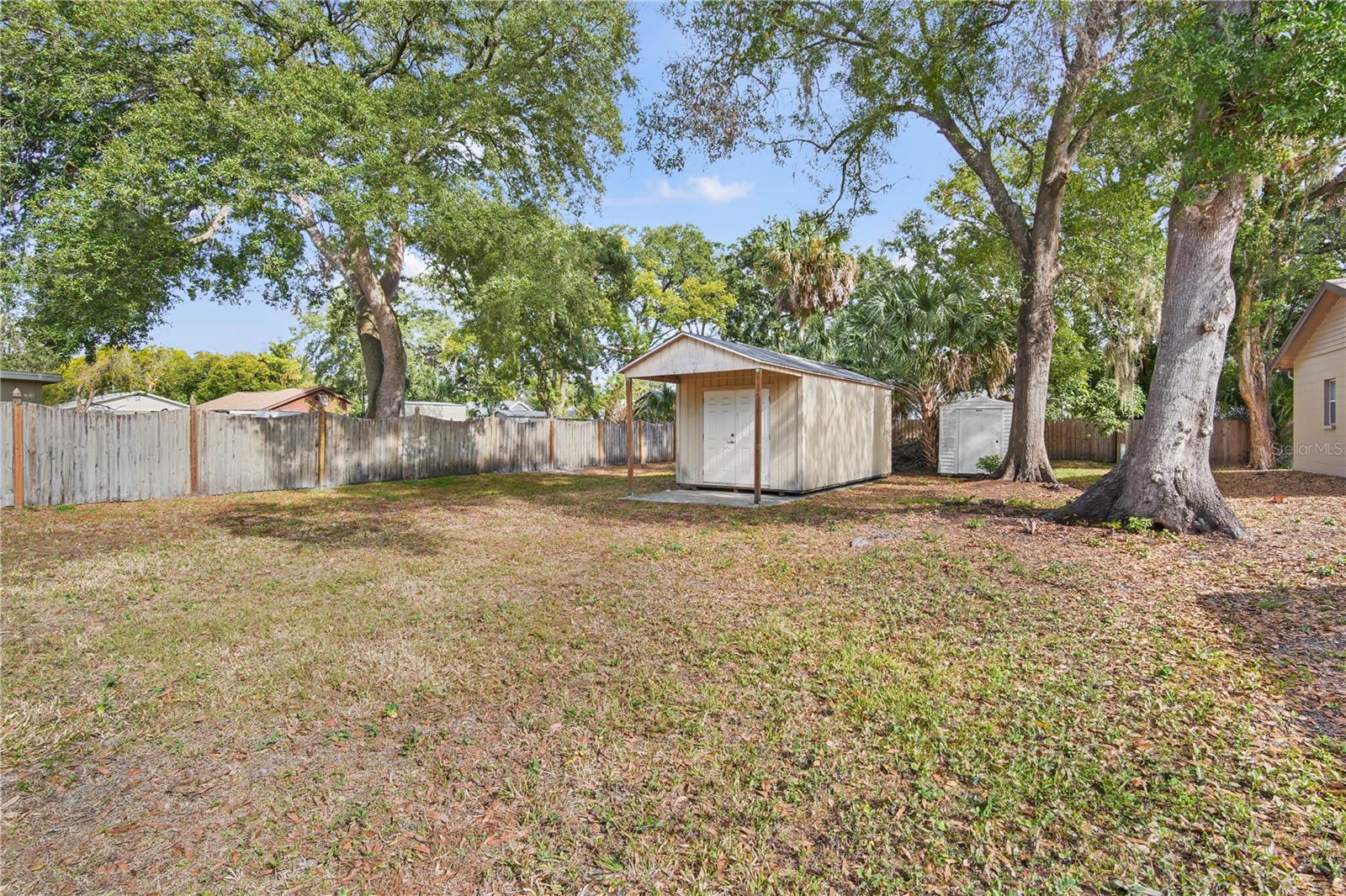 IDLEWILD ON THE HILLSBOROUGH - Residential Lease