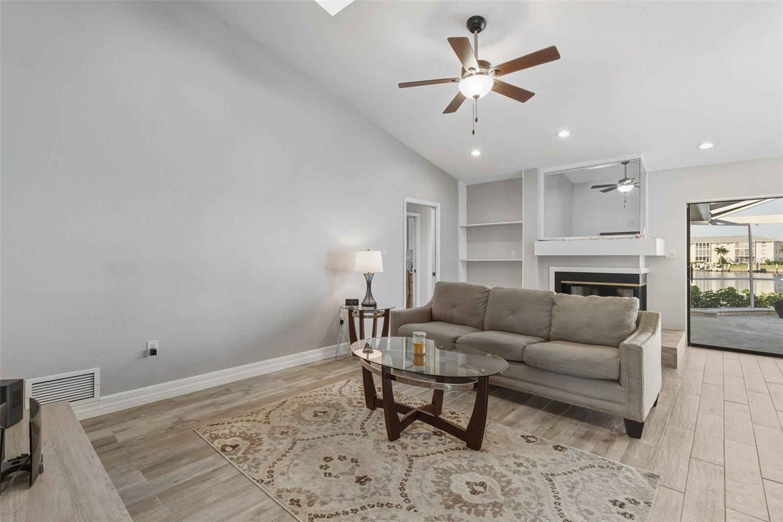 PUNTA GORDA ISLES SEC 14 - Residential