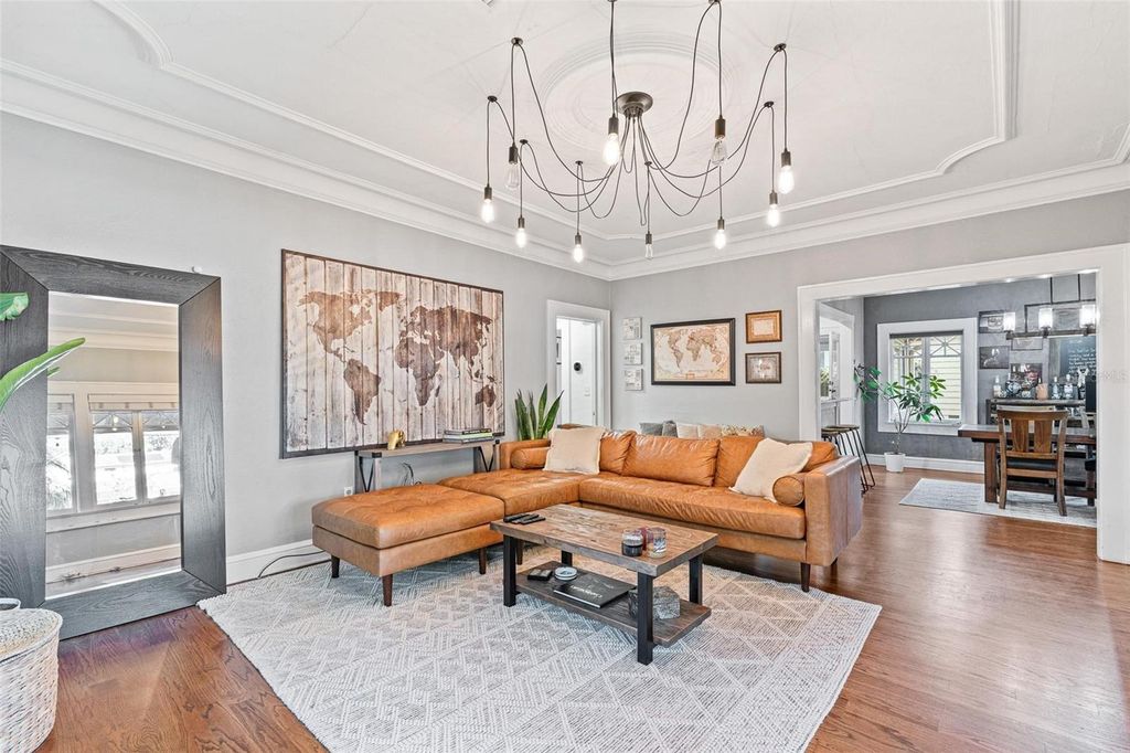 Photo of 724 Palmer Street, Orlando, FL 32801 (MLS # O6396508)