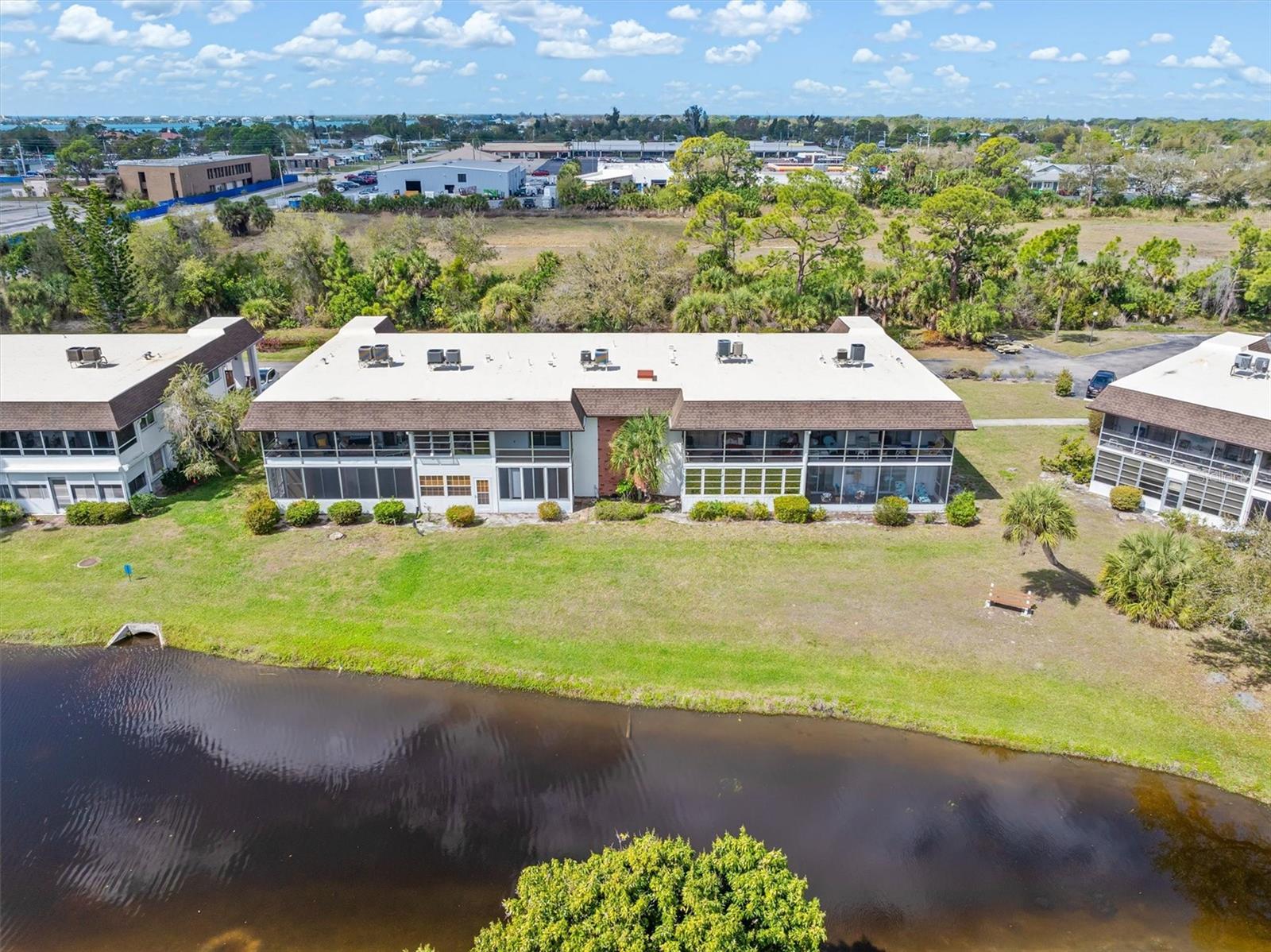 2 QUAILS RUN BOULEVARD 8