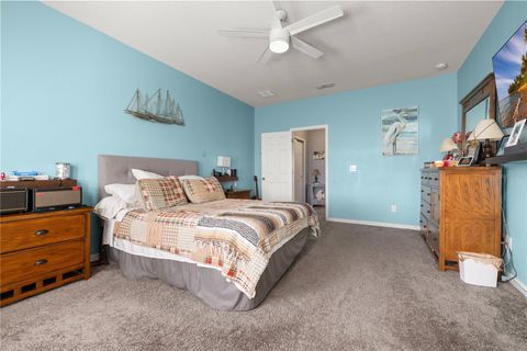 Tiny photo for 395 Blue Cypress Drive, Groveland, FL 34736 (MLS # S5144945)