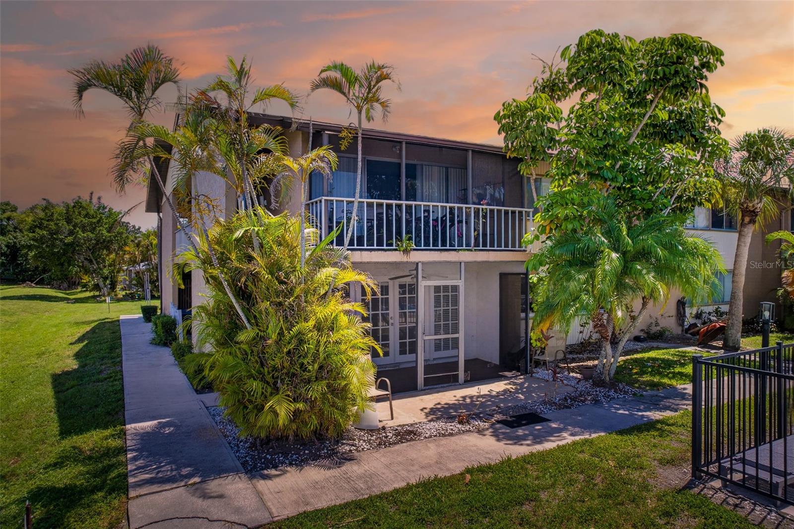 TRINITY VILLAGE - Residential