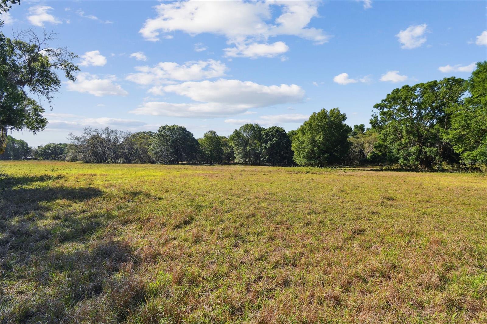 TWIN LAKES OF KEYSTONE - Land