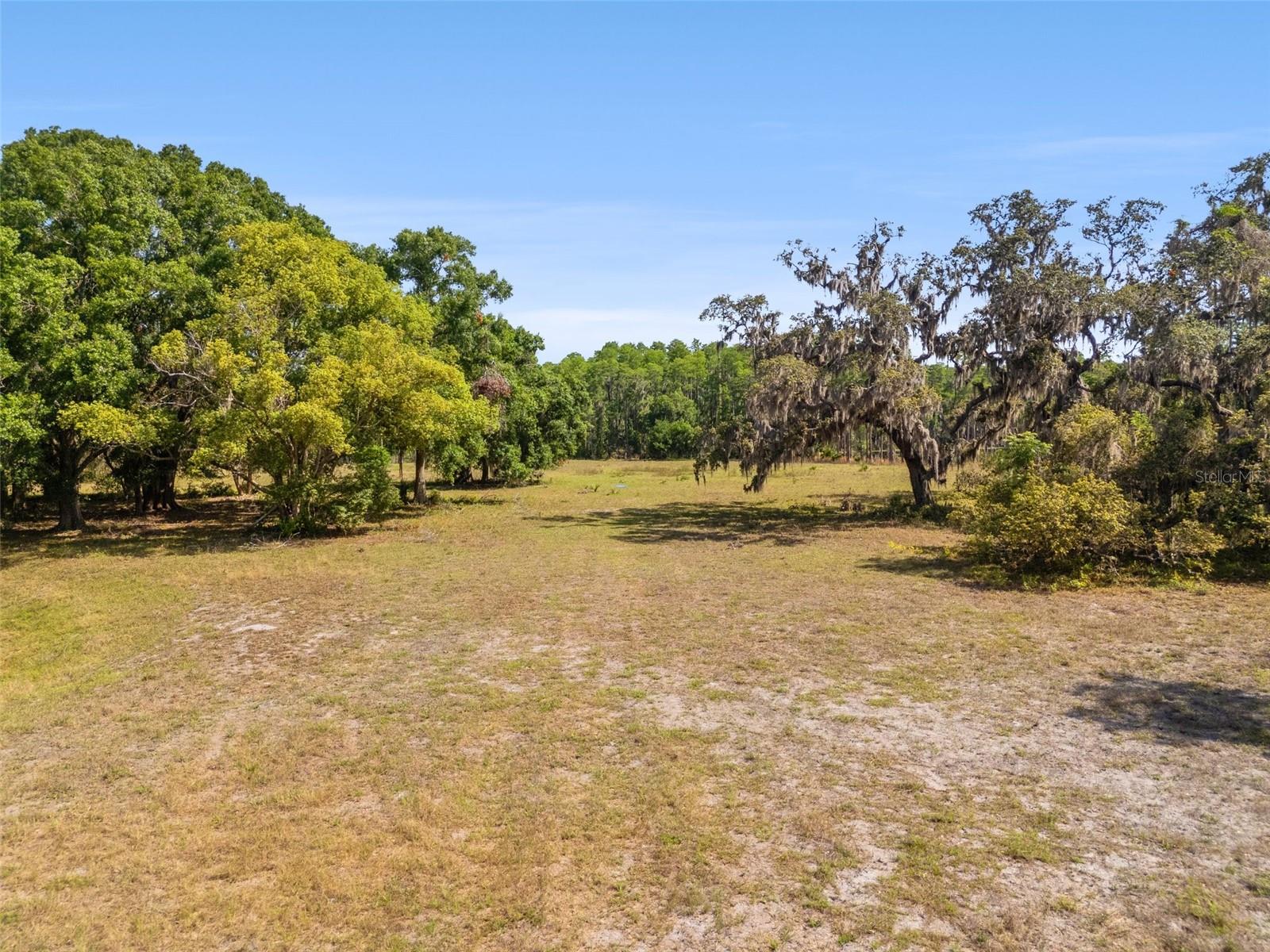 TWIN LAKES OF KEYSTONE - Land