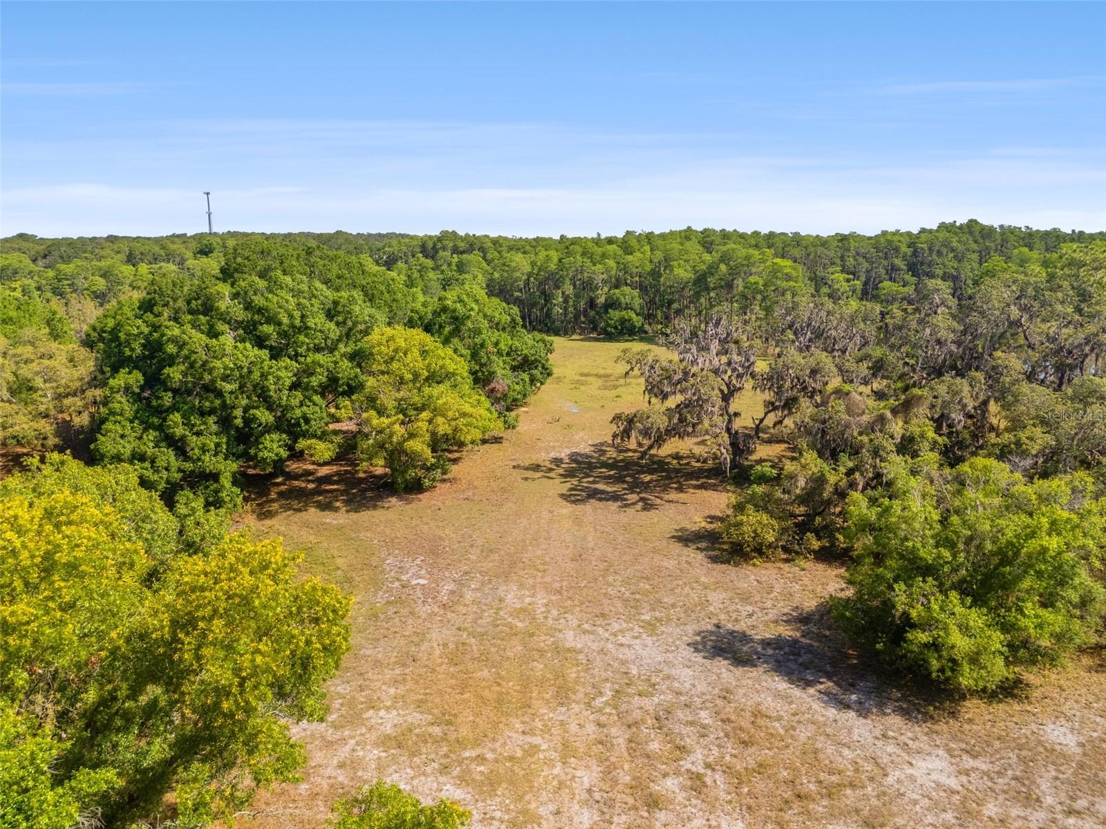 TWIN LAKES OF KEYSTONE - Land