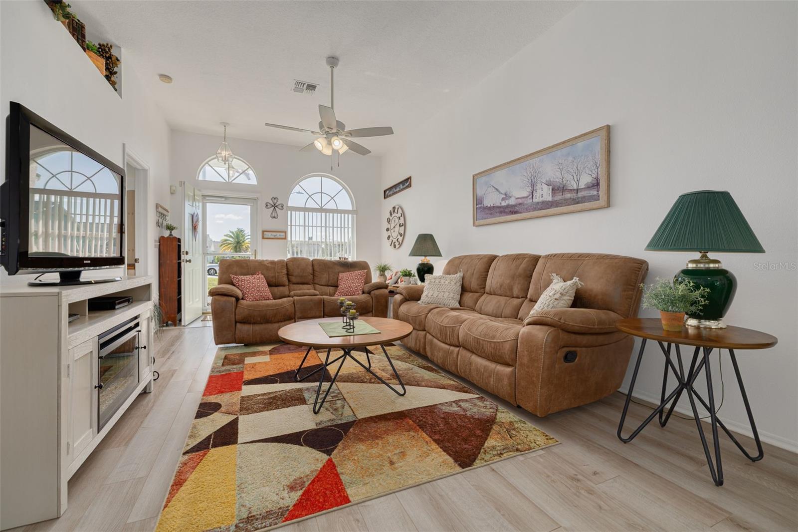 VILLA DEL RIO - Residential