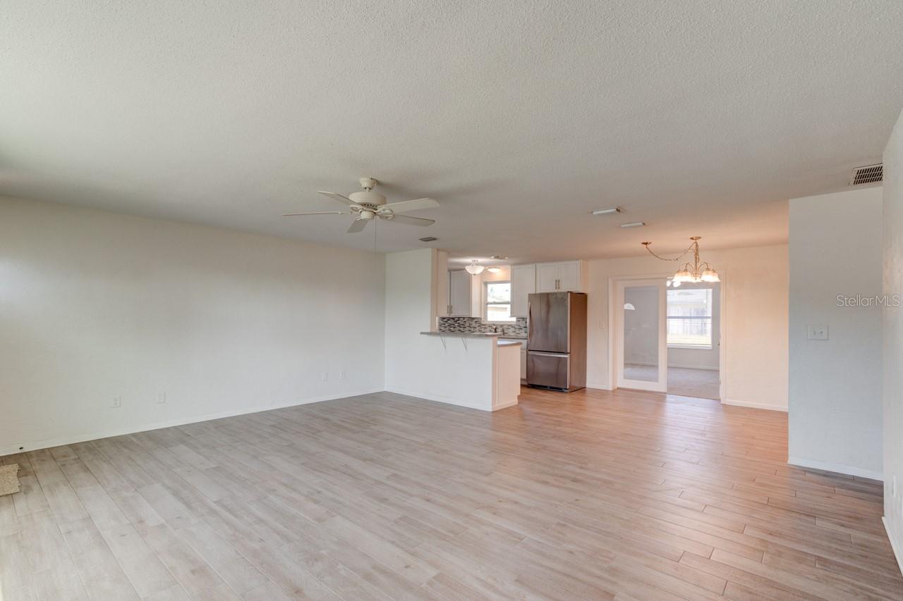 39 SANDRA DRIVE