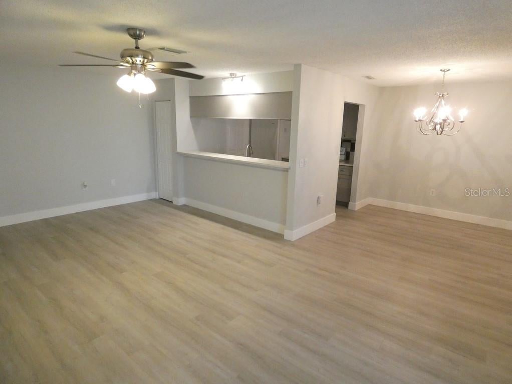 1024 10TH CIRCLE SE