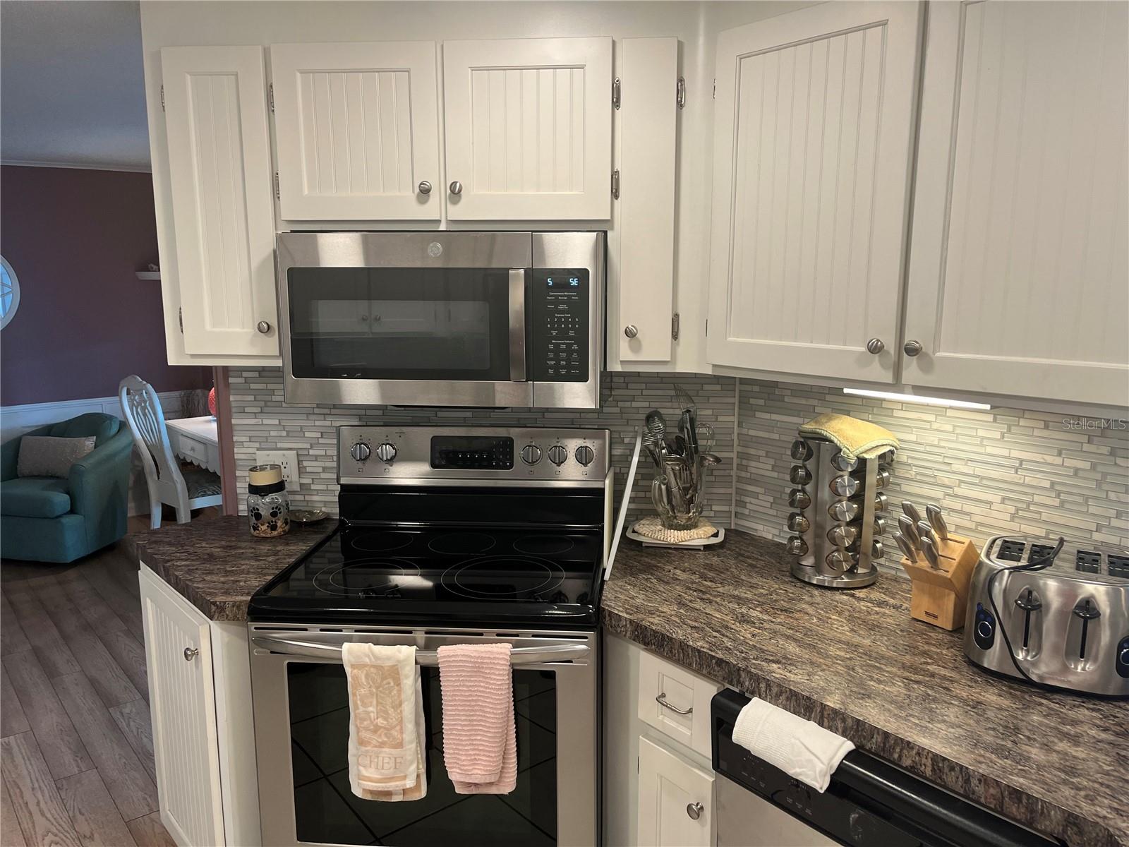 VENICE ISLE - Residential