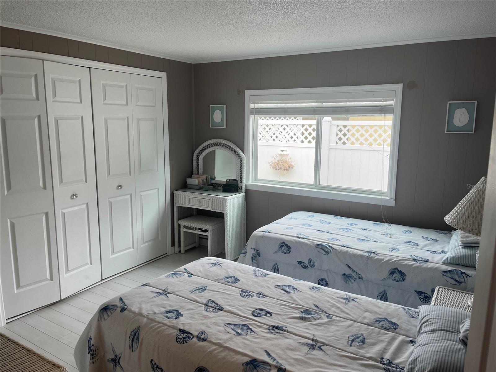 VENICE ISLE - Residential