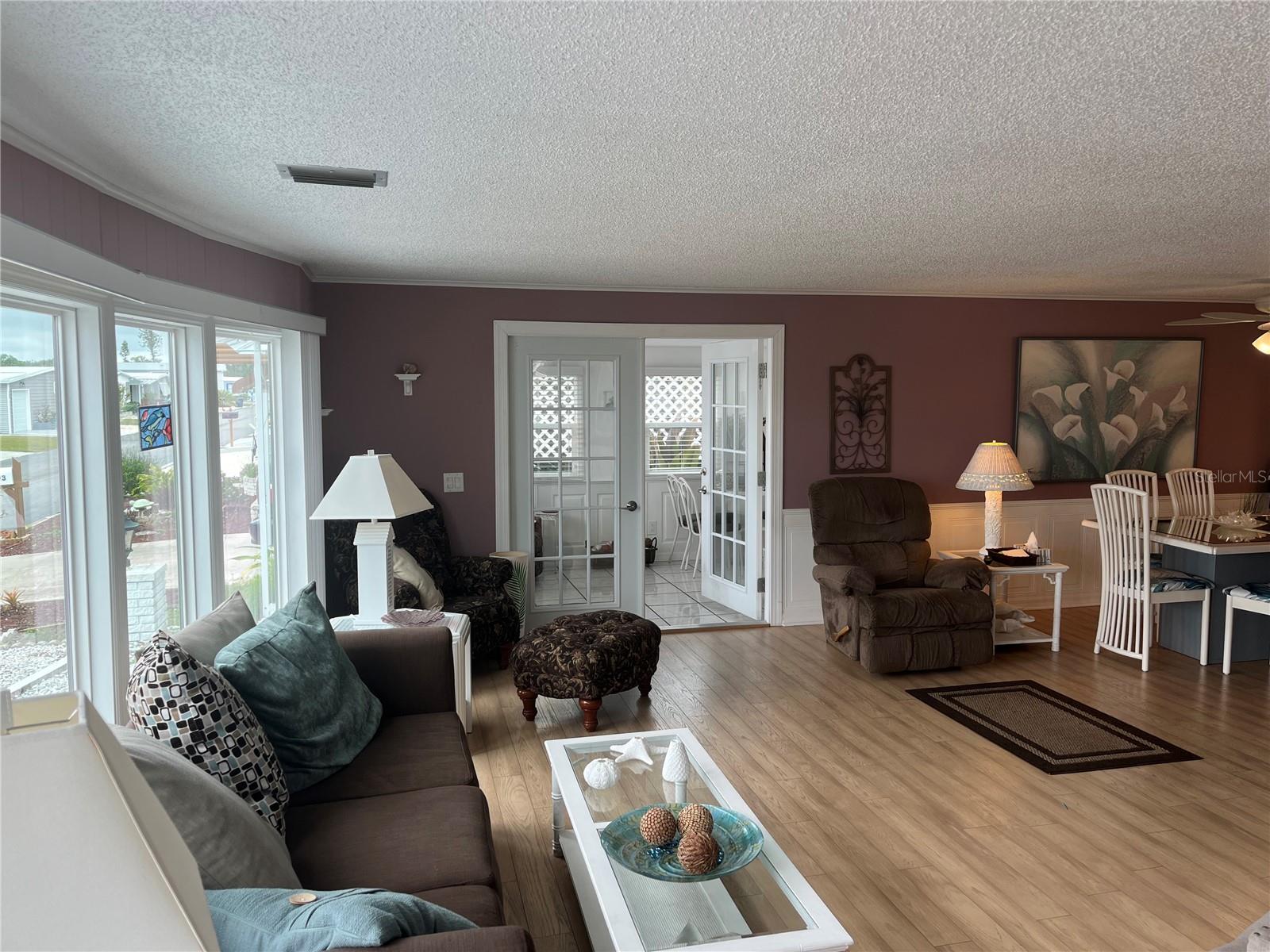 VENICE ISLE - Residential