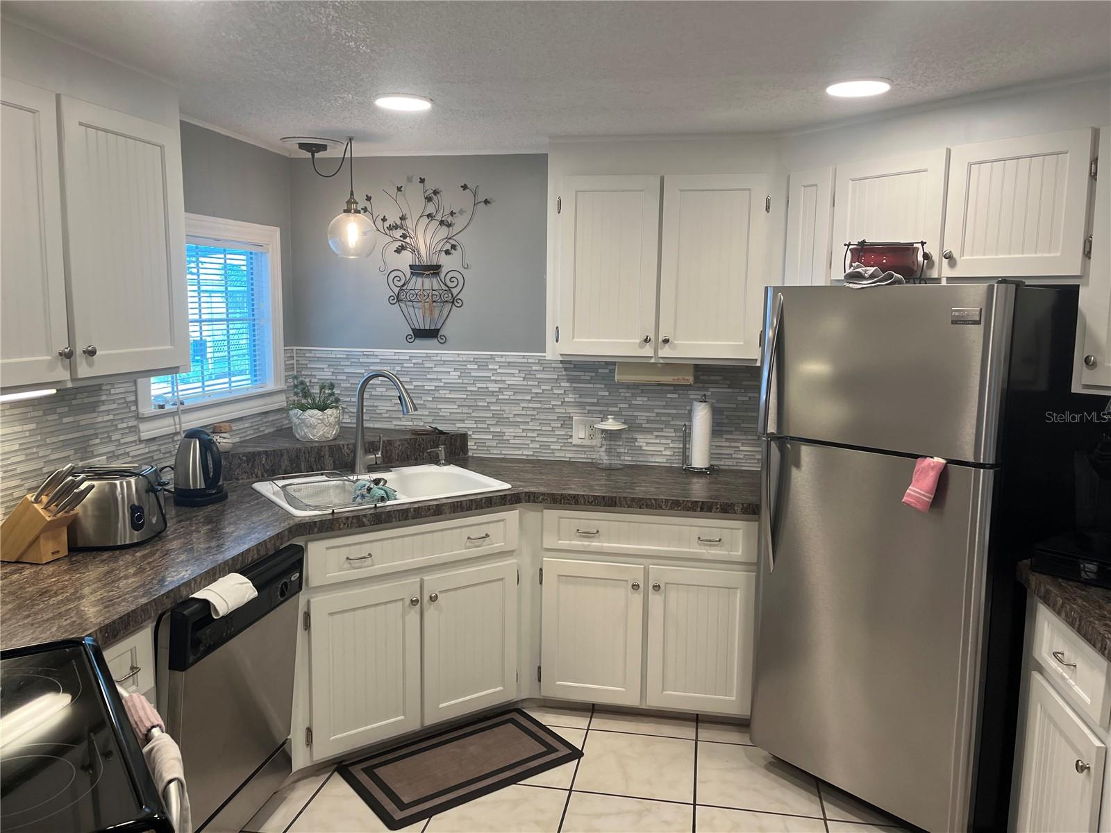 VENICE ISLE - Residential