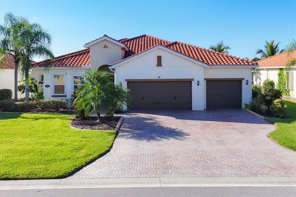 Photo of 6919 Indus Valley Circle, Parrish, FL 34219 (MLS # A4664848)