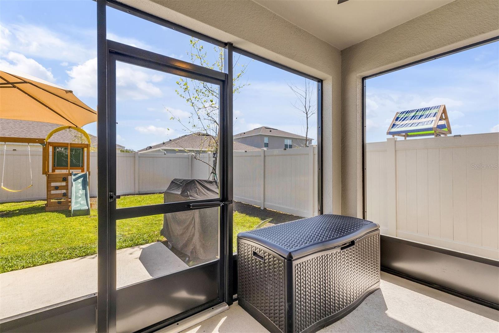 GROVESIDE/ORMOND STATION - Residential