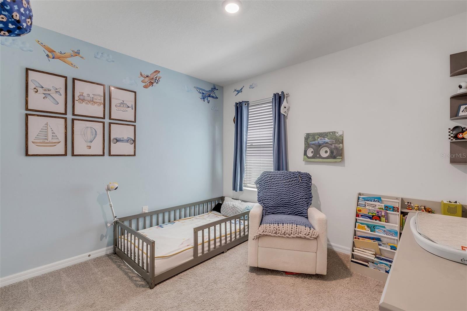 GROVESIDE/ORMOND STATION - Residential