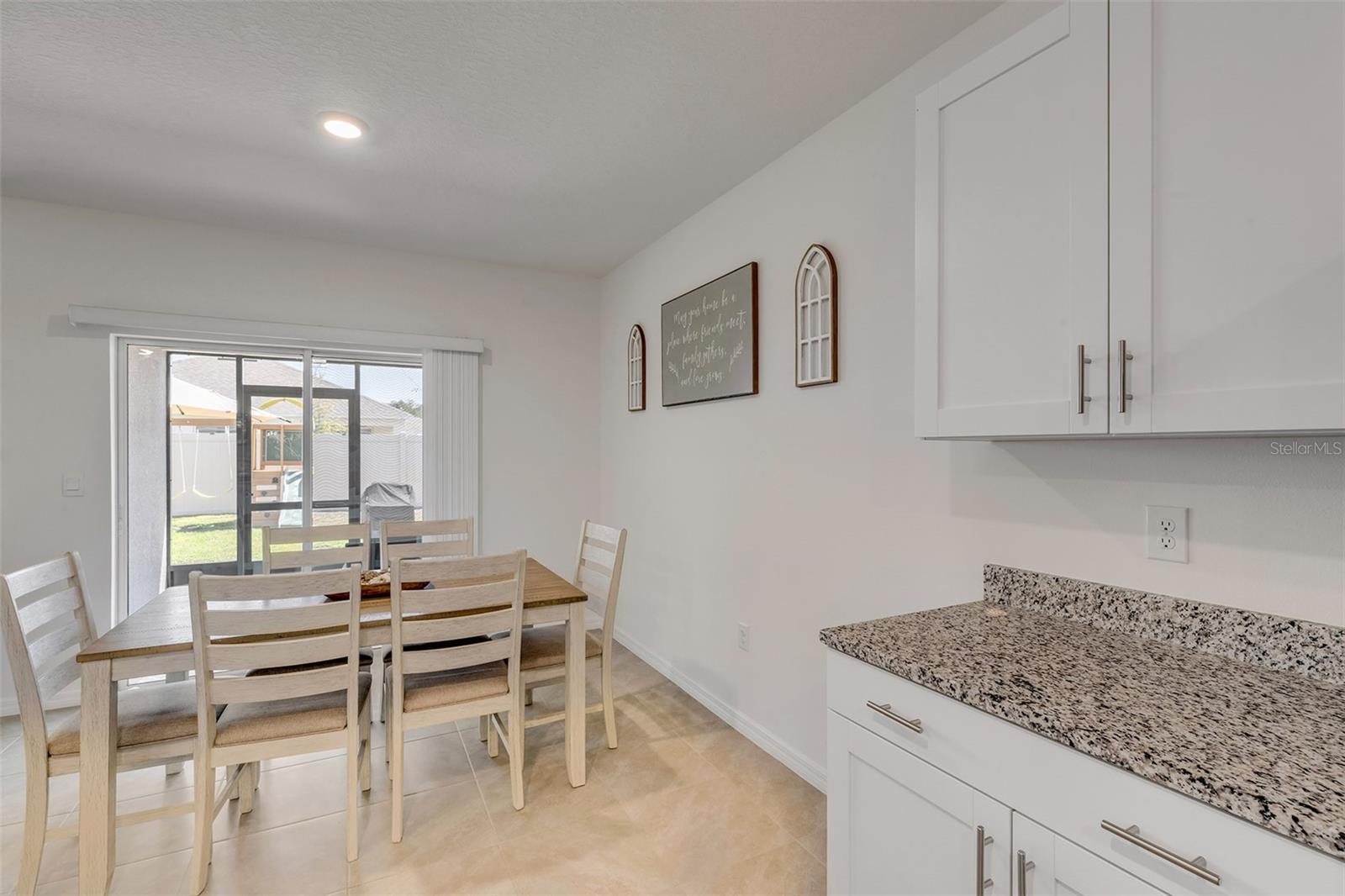 GROVESIDE/ORMOND STATION - Residential