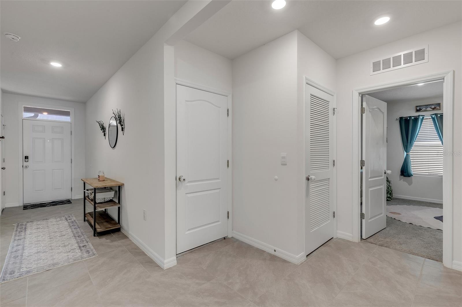 GROVESIDE/ORMOND STATION - Residential