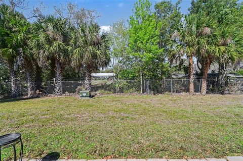Tiny photo for 12435 Orangewood Circle, Tavares, FL 32778 (MLS # O6386771)