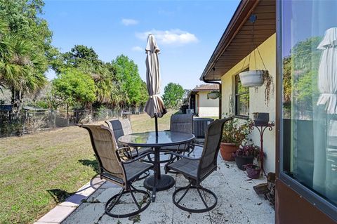 Tiny photo for 12435 Orangewood Circle, Tavares, FL 32778 (MLS # O6386771)
