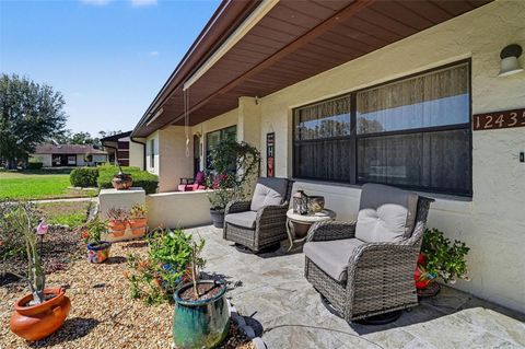 Tiny photo for 12435 Orangewood Circle, Tavares, FL 32778 (MLS # O6386771)