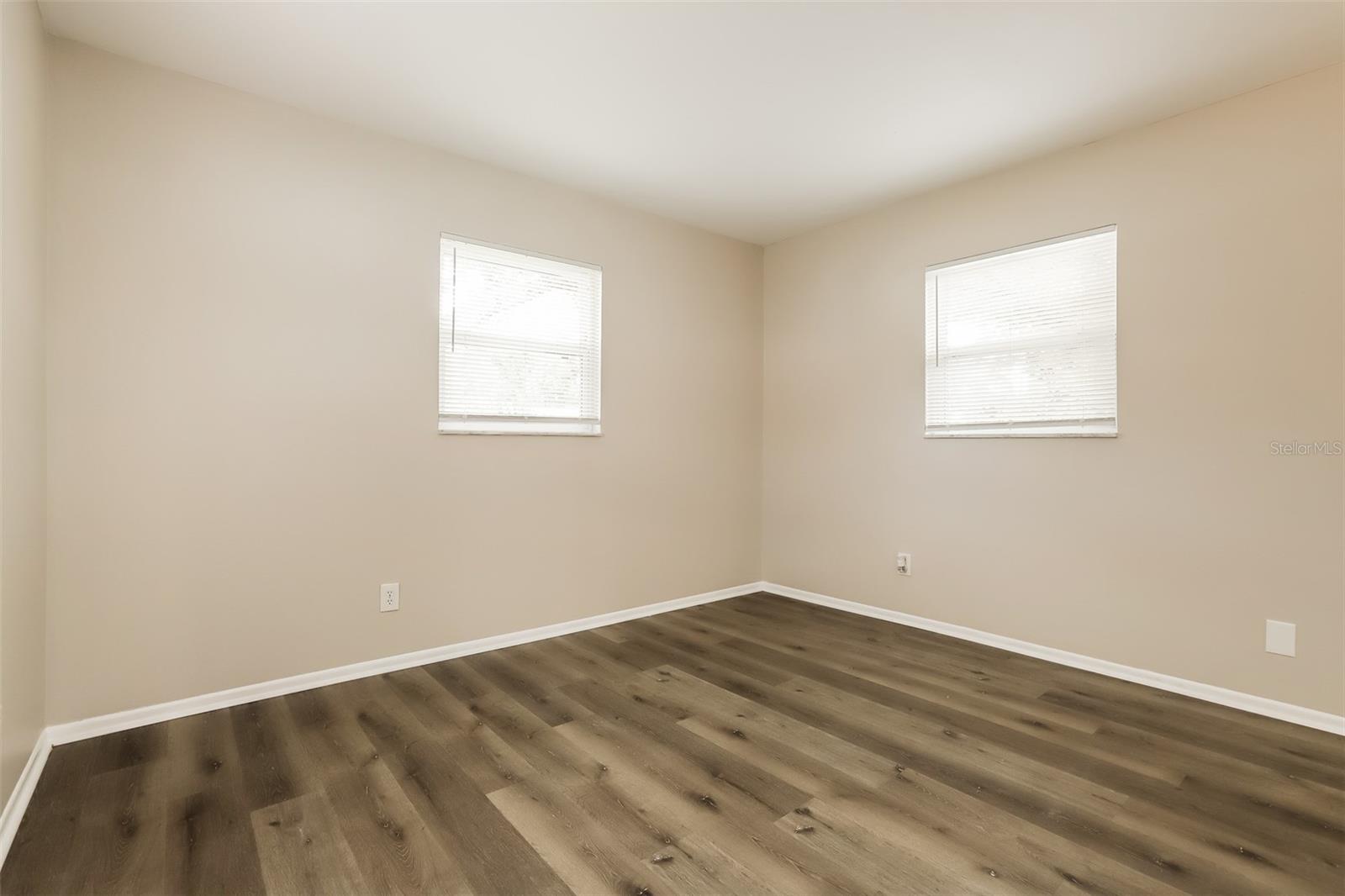 NORTH ST PETERSBURG - Residential Lease