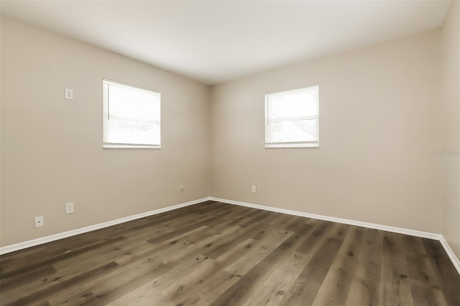 NORTH ST PETERSBURG - Residential Lease