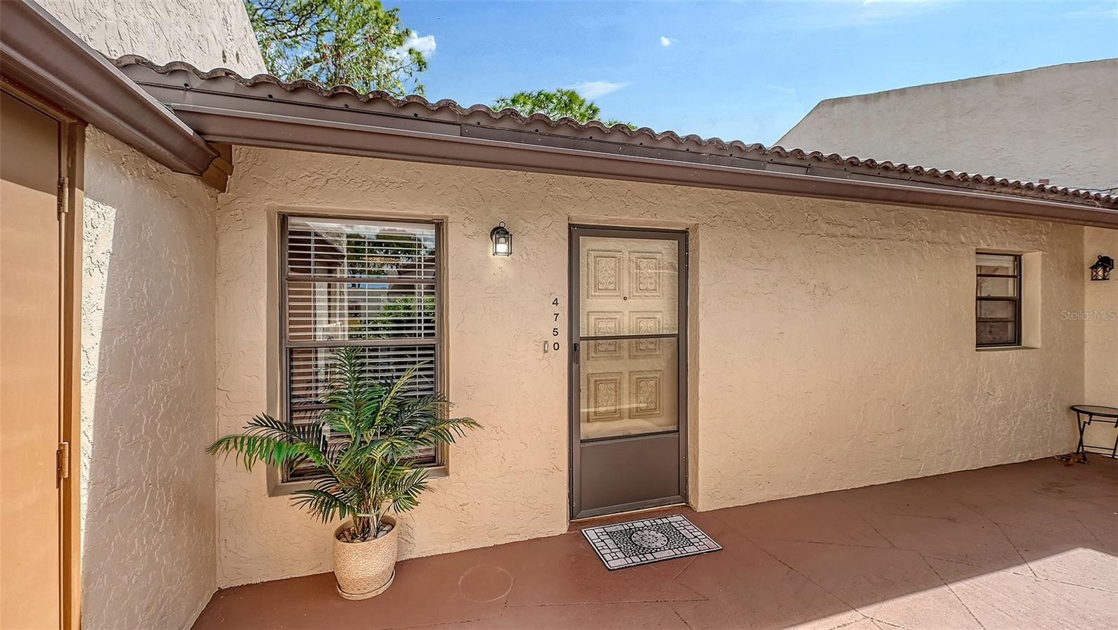 BRIARFIELD - Residential