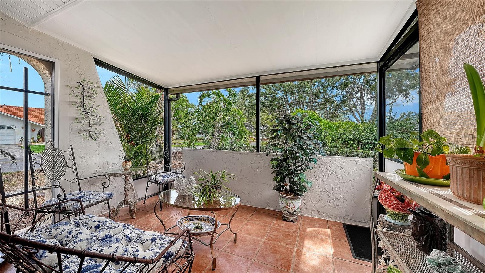 BRIARFIELD - Residential