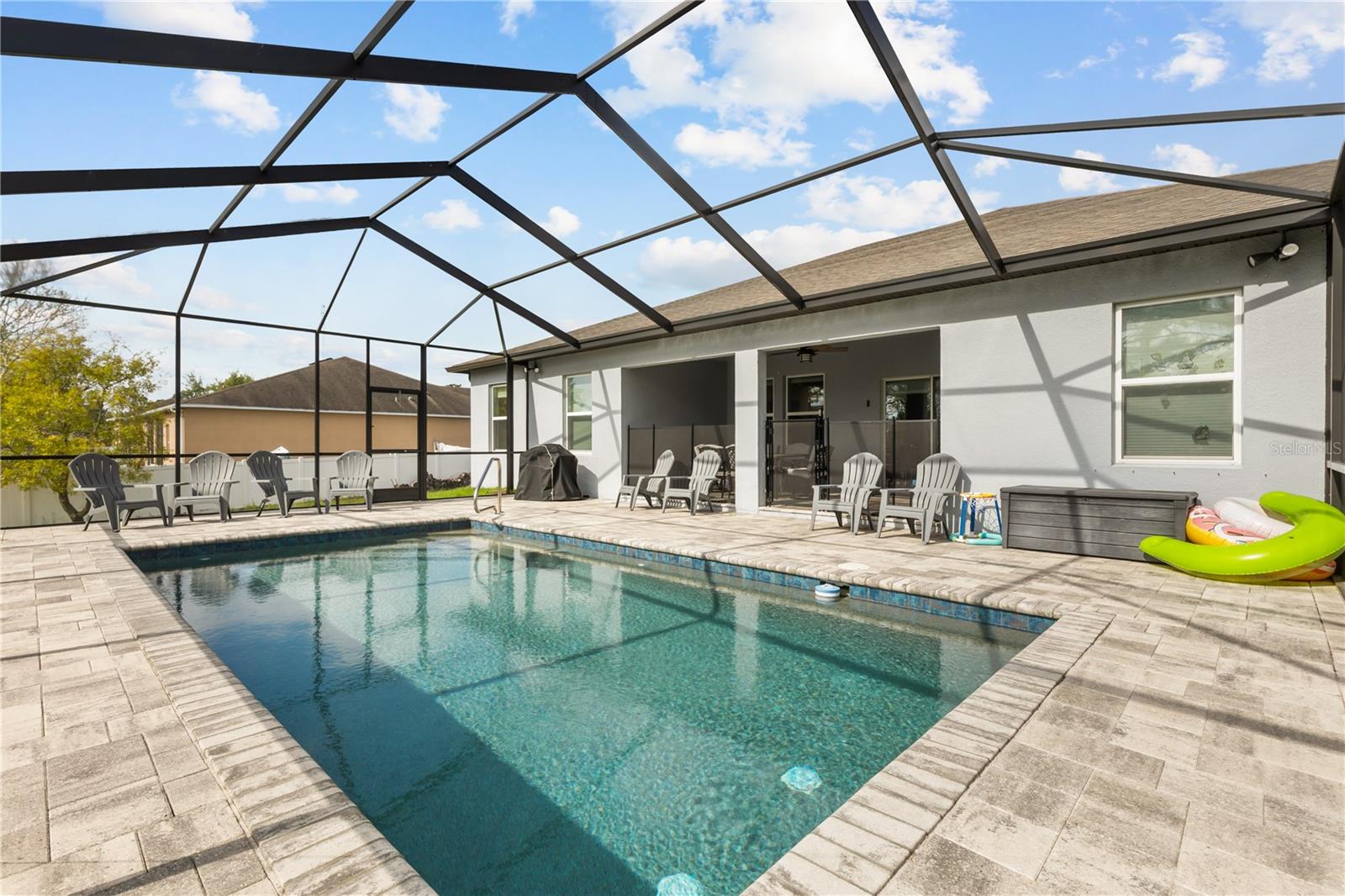 SPRING HILL - Residential