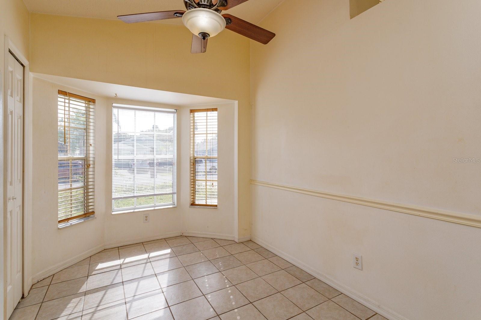 COUNTRY WALK - Residential