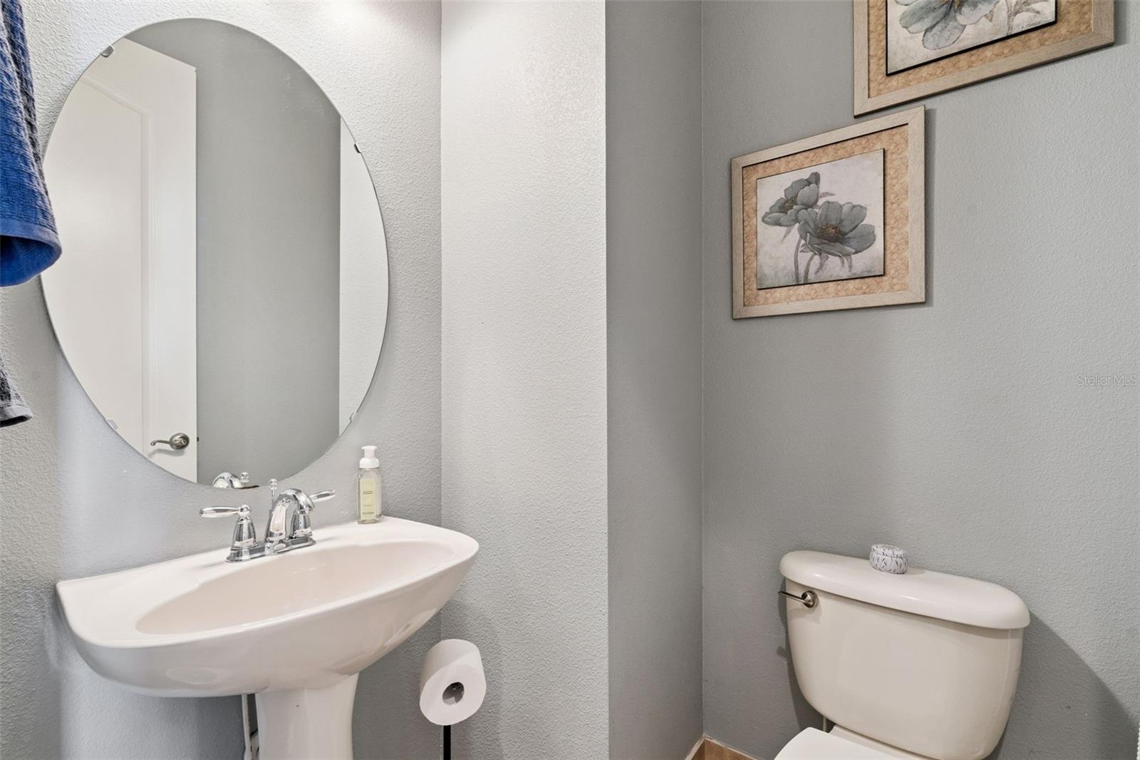 PRESTON SQUARE - Residential
