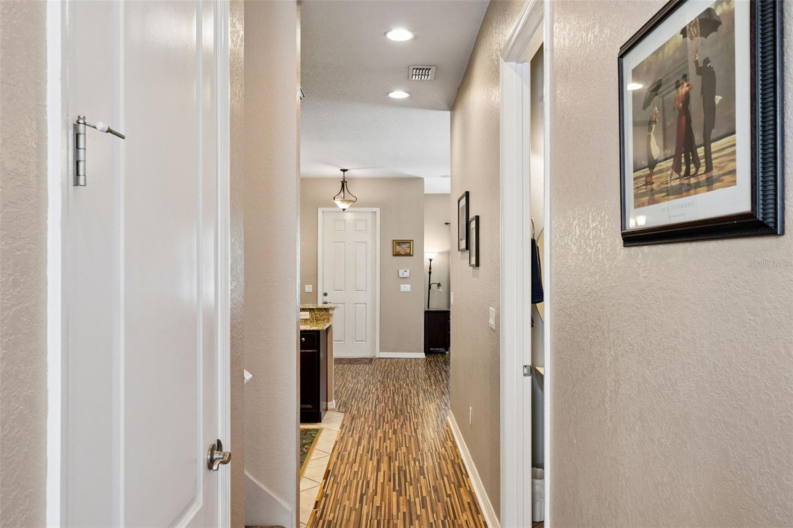 PRESTON SQUARE - Residential