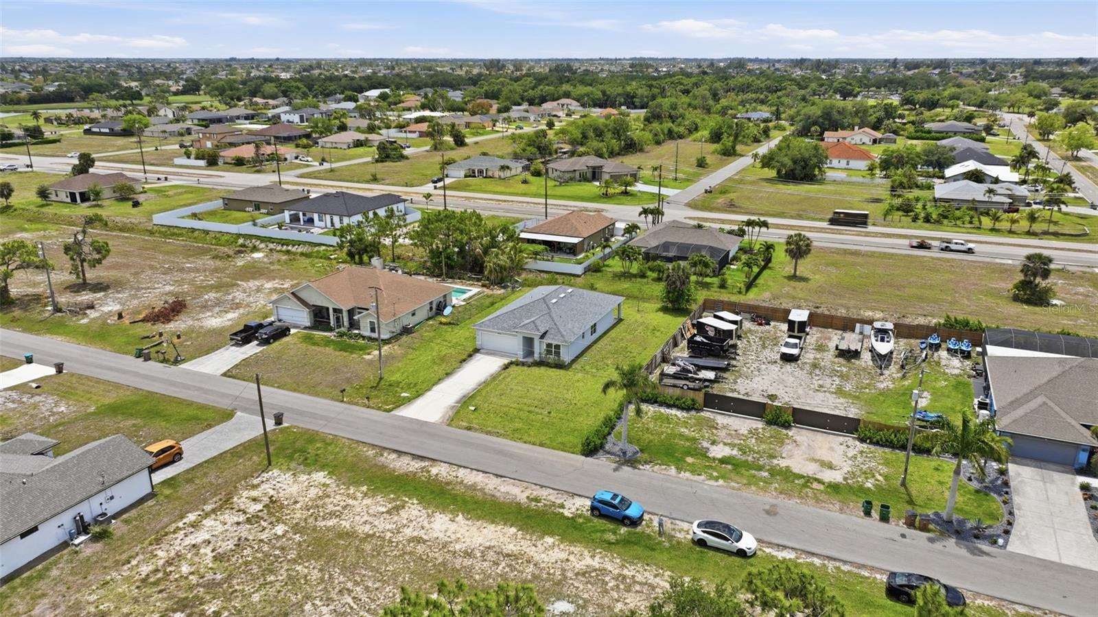 CAPE CORAL - Residential