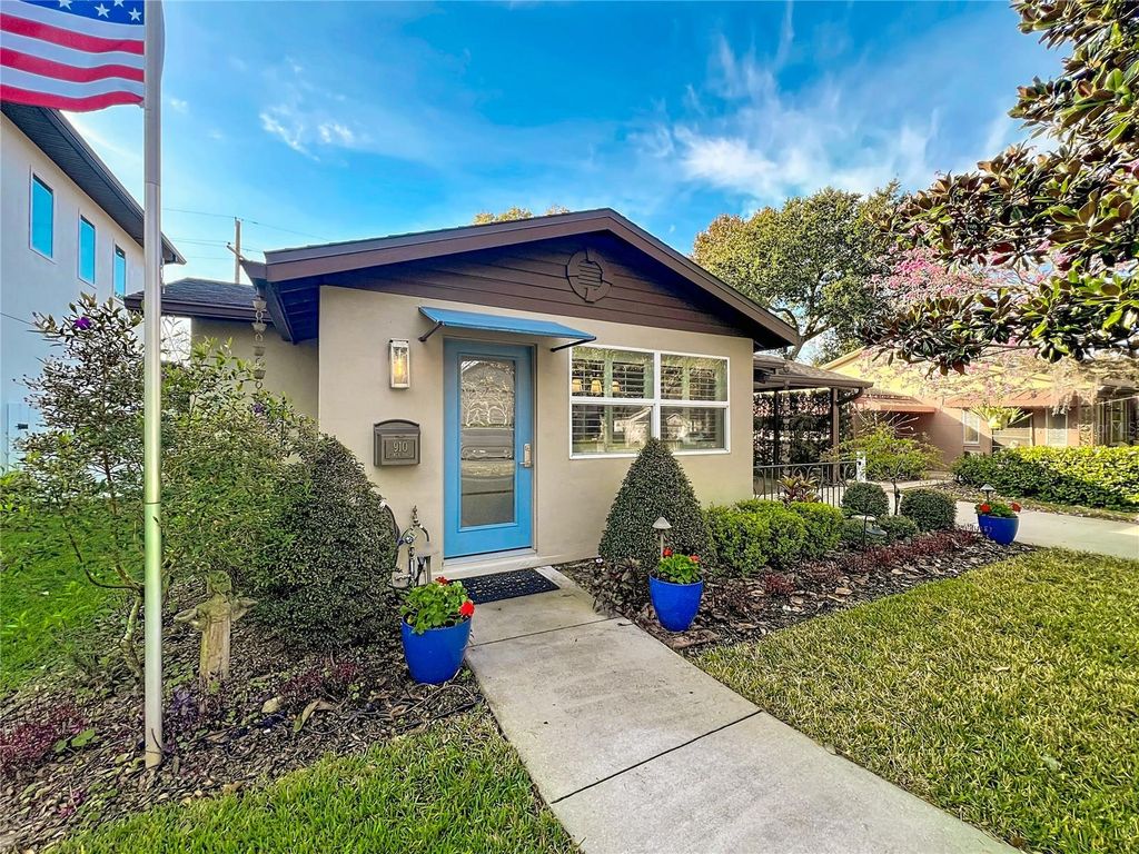 Photo of 910 W Harvard Street, Orlando, FL 32804 (MLS # O6377169)