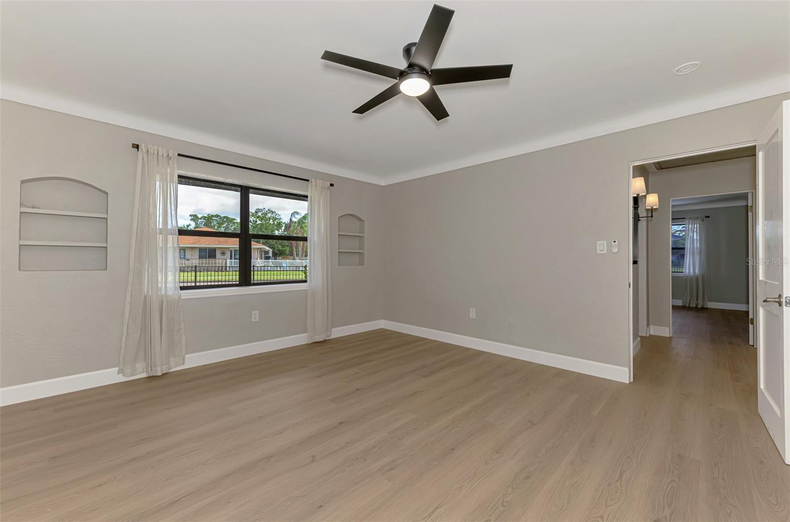 MANATEE GARDENS THIRD SEC - Residential