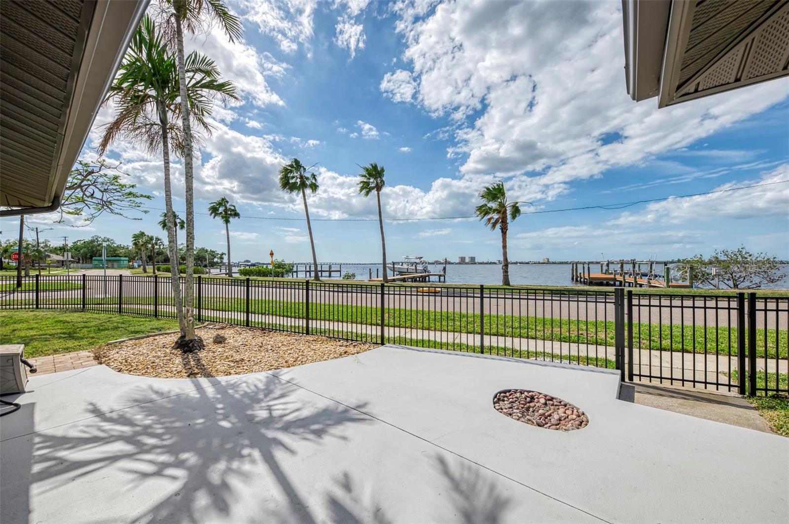 MANATEE GARDENS THIRD SEC - Residential