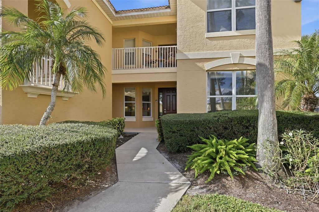 Photo of 8422 Wethersfield Run #104, Lakewood Ranch, FL 34202 (MLS # A4674557)