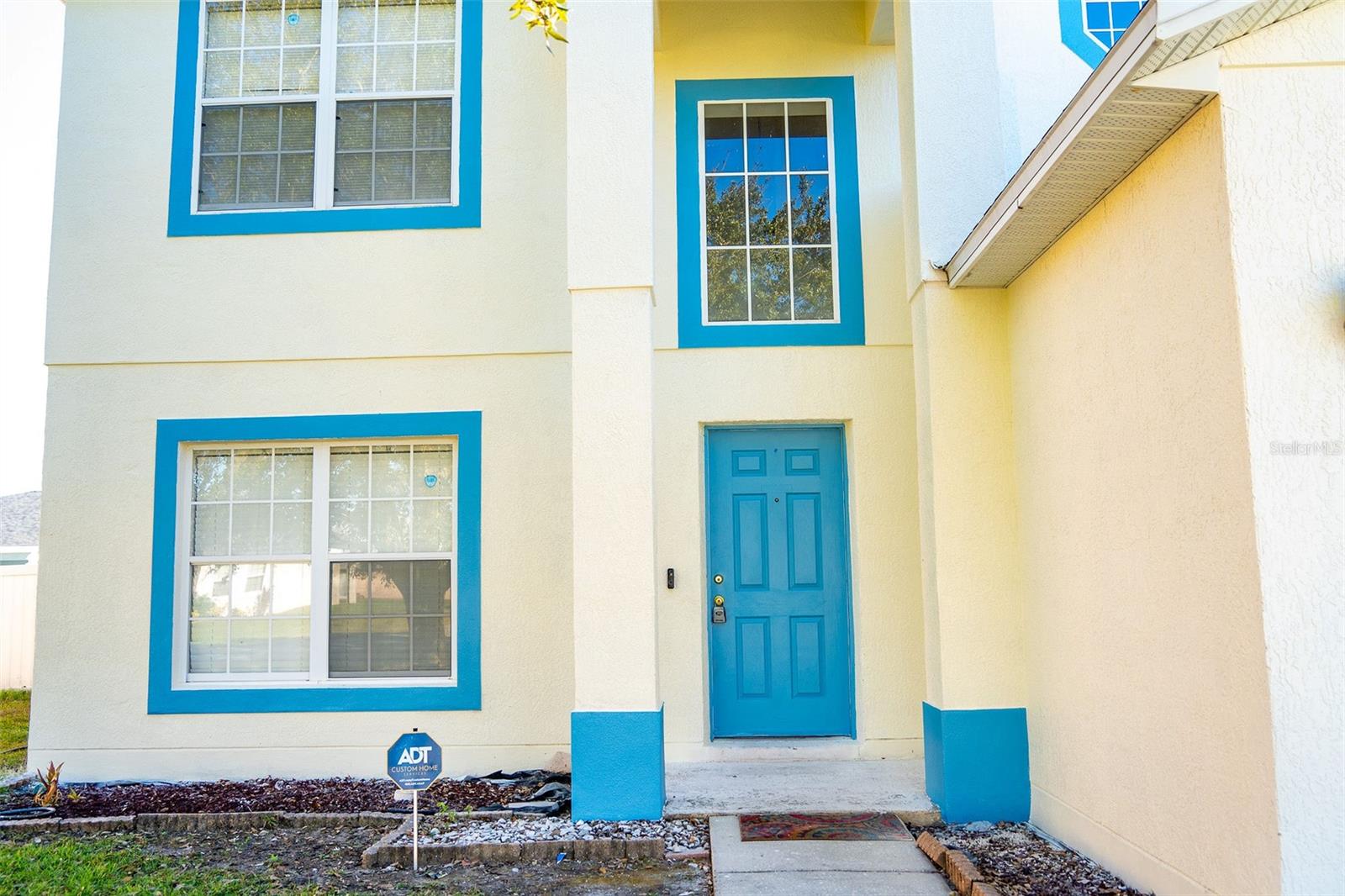 608 BLUEBILL COURT