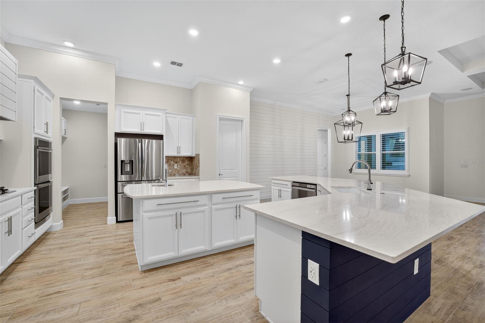 MIRABAY PH 3C-3 - Residential