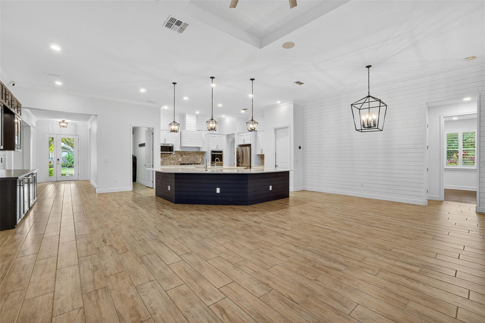 MIRABAY PH 3C-3 - Residential