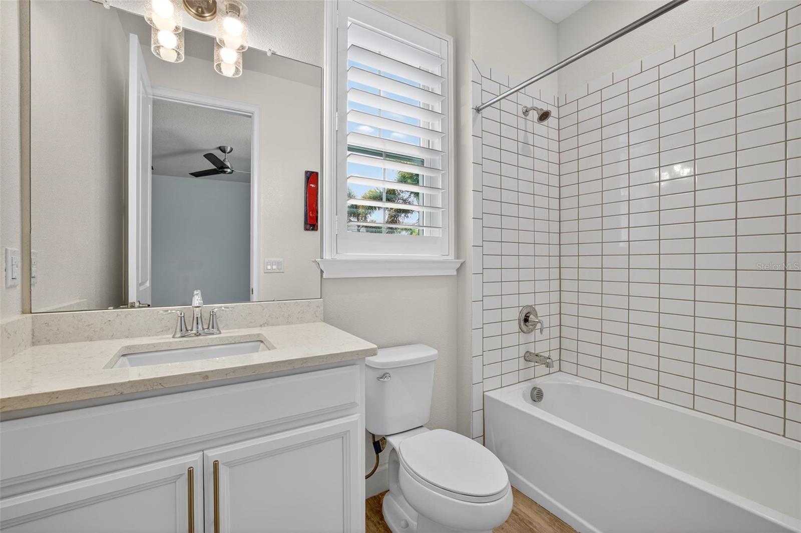 MIRABAY PH 3C-3 - Residential