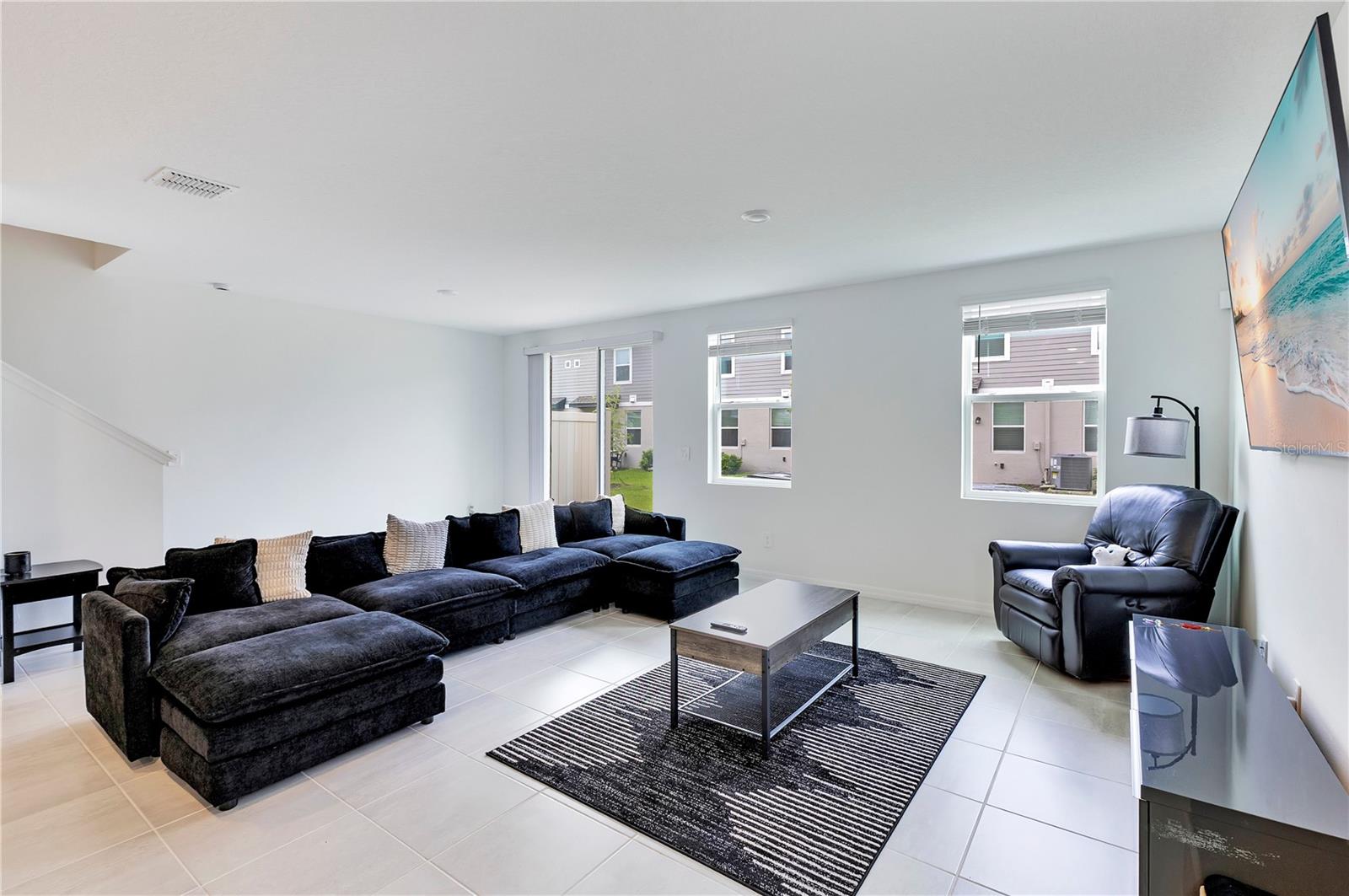 THE MEADOW AT CROSSPRAIRIE - Residential