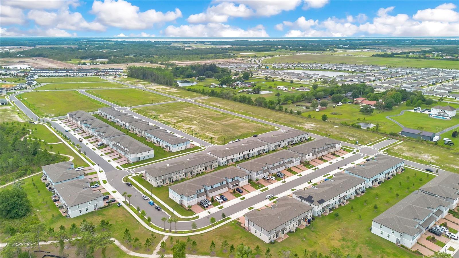 THE MEADOW AT CROSSPRAIRIE - Residential