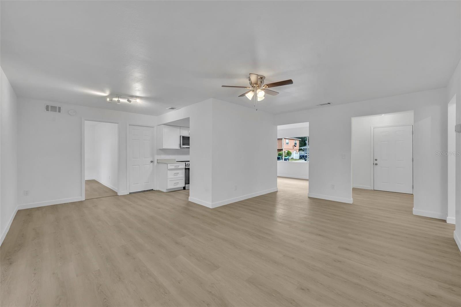 CHICKASAW WOODS - Residential