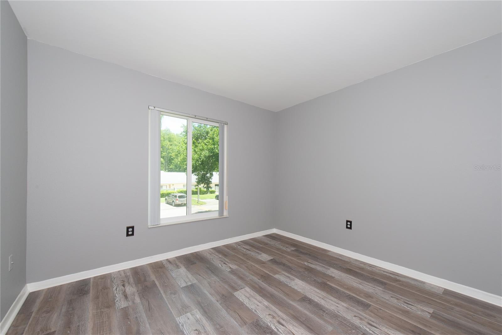 PINE RIDGE AT LAKE TARPON VILLAGE - Residential Lease