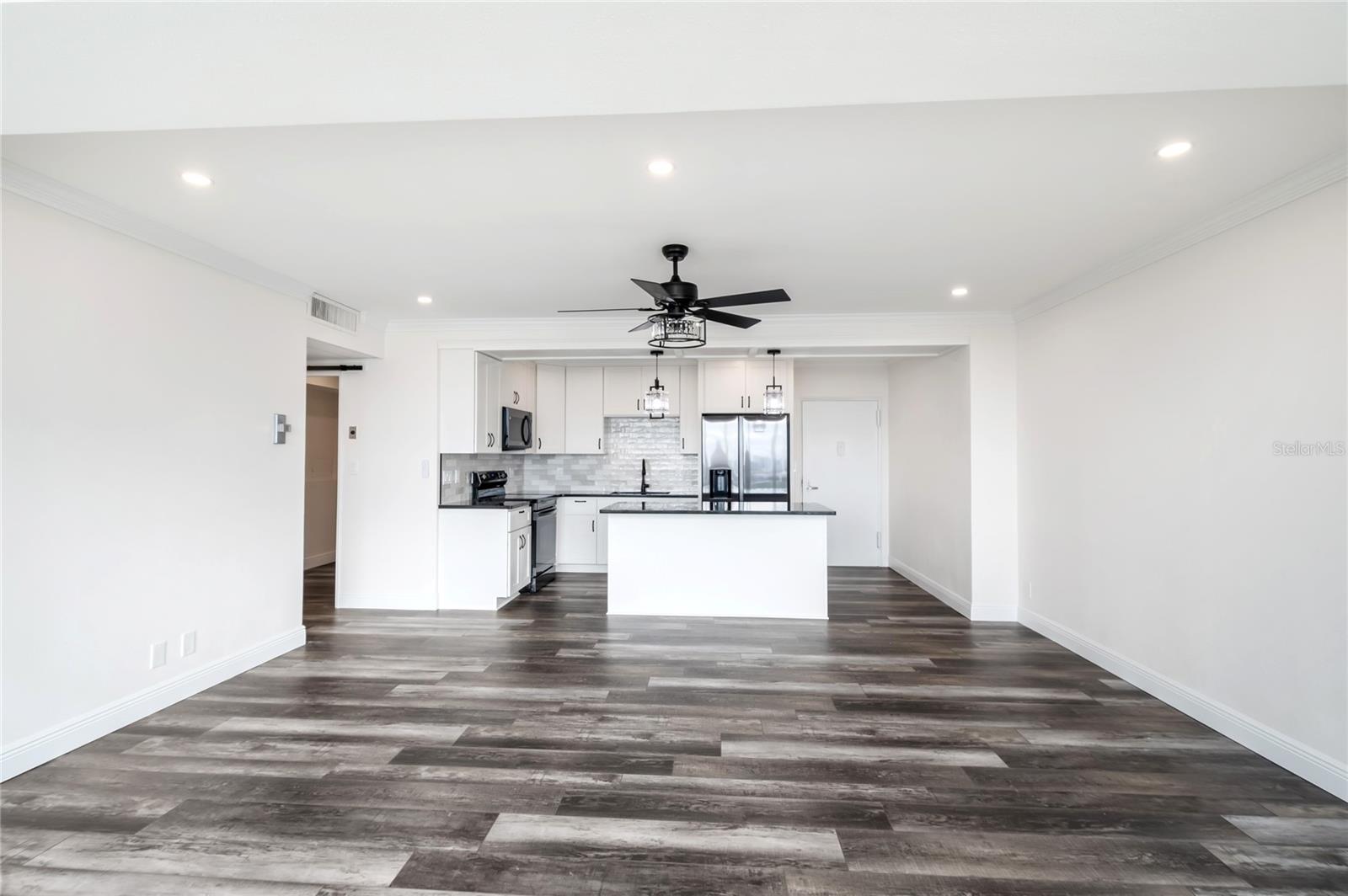 HORIZON HOUSE CO-OP - Residential