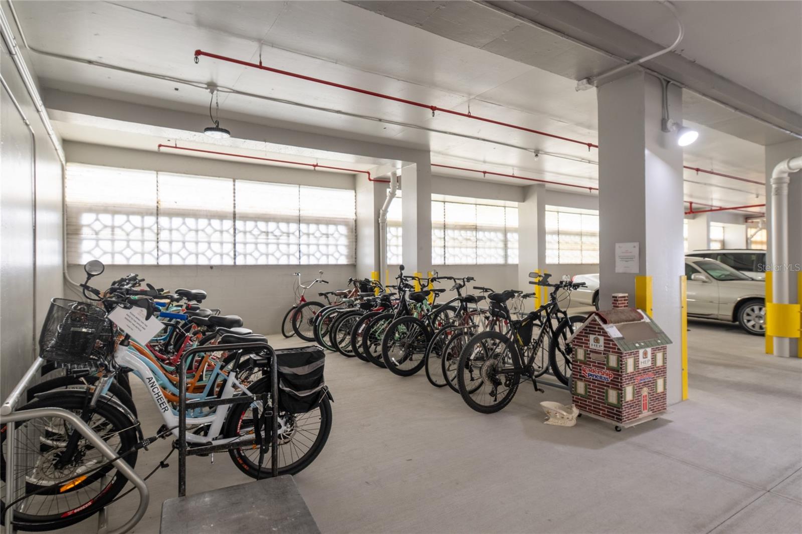 HORIZON HOUSE CO-OP - Residential